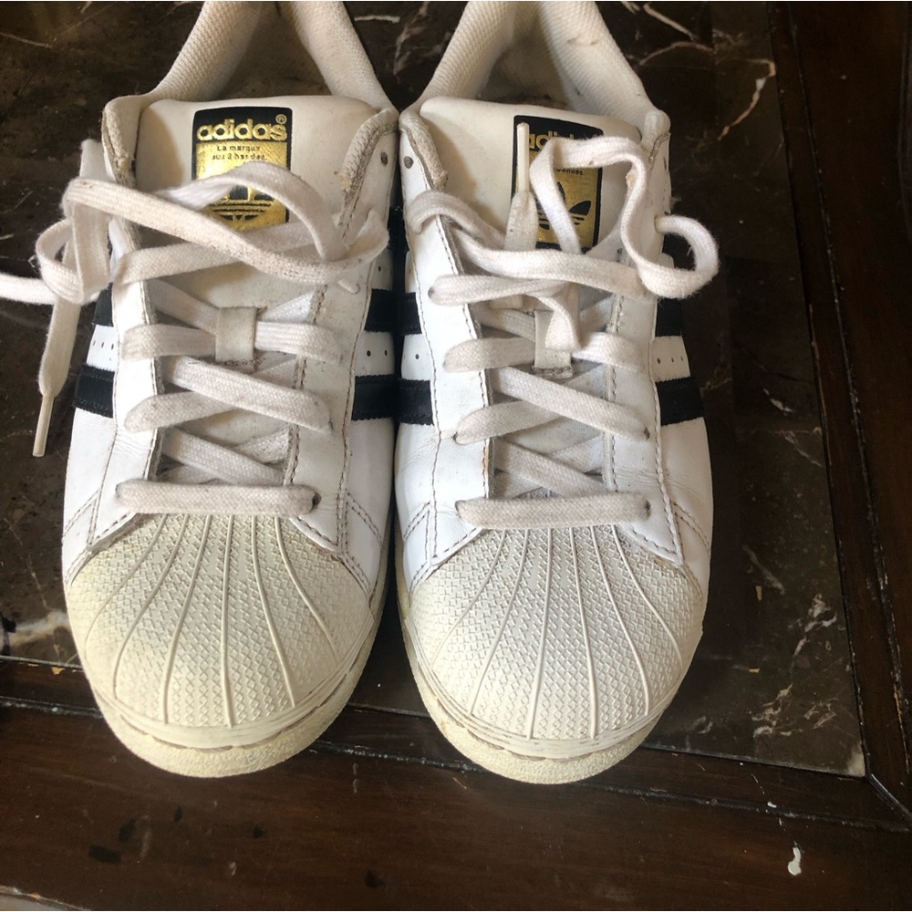 Addidas sneaker in good condition